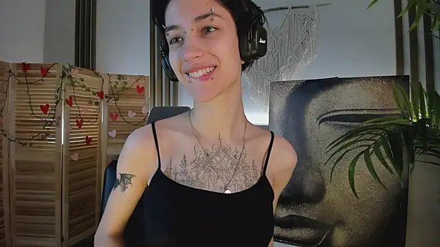 Snapshot of lisbatsyy chatting on March 2025 01:39:01 PM lisbatsyy online show from March 2025 01:39:01 PM