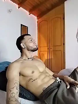 Snapshot of morenosiam chatting on November 2025 12:55:01 AM morenosiam online show from November 2025 12:55:01 AM