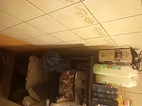 omeriz online show from October 2025 01:28:01 AM