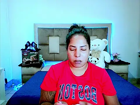 indiantopaz694u online show from February 2026 04:21:02 AM