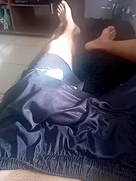 Snapshot of Magrinholl chatting on March 2025 11:28:01 AM Magrinholl online show from March 2025 11:28:01 AM