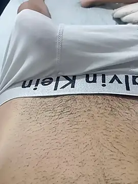 Snapshot of Magrinholl chatting on September 2025 12:30:01 PM Magrinholl online show from September 2025 12:30:01 PM