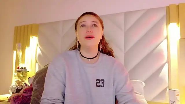 Anaise latif online show from March 2026 11:37:01 PM