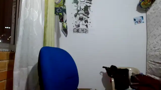 Escarcha-blue online show from November 2025 12:46:02 AM