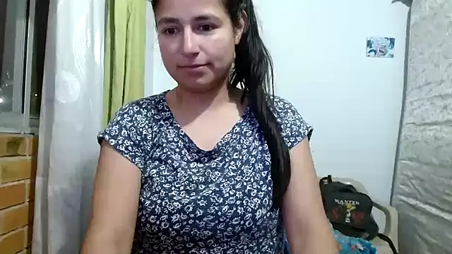 Escarcha-blue online show from January 2026 12:15:02 AM