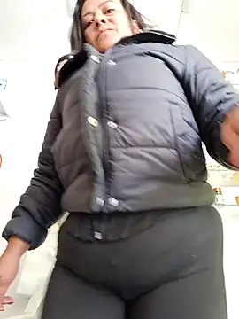 roxanasexy2025 online show from February 2026 02:18:01 PM