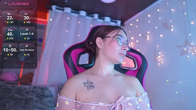 issa monterrey online show from November 2025 09:59:02 PM