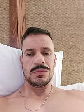 juniortche1313 online show from September 2025 03:18:02 AM