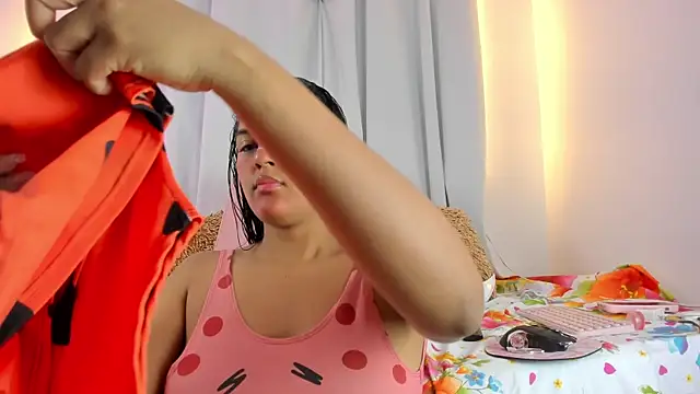 Melodymoore  online show from July 2026 10:01:01 PM