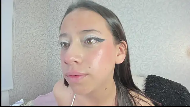 Snapshot of zephyra-angels chatting on October 2025 04:01:02 AM zephyra-angels online show from October 2025 04:01:02 AM