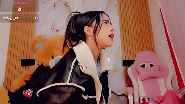 ValeriCardenas online show from September 2025 02:04:01 AM