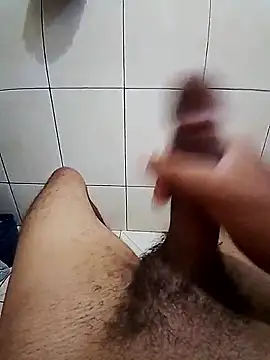 Snapshot of joaomg10 chatting on November 2025 01:11:02 PM joaomg10 online show from November 2025 01:11:02 PM