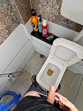 Snapshot of ayush292000 chatting on February 2025 07:31:02 AM ayush292000 online show from February 2025 07:31:02 AM