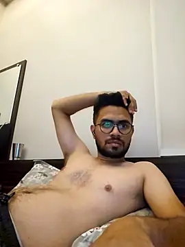 Snapshot of ayush292000 chatting on February 2025 03:38:01 PM ayush292000 online show from February 2025 03:38:01 PM