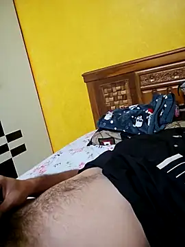 Snapshot of ayush292000 chatting on December 2025 08:02:01 PM ayush292000 online show from December 2025 08:02:01 PM