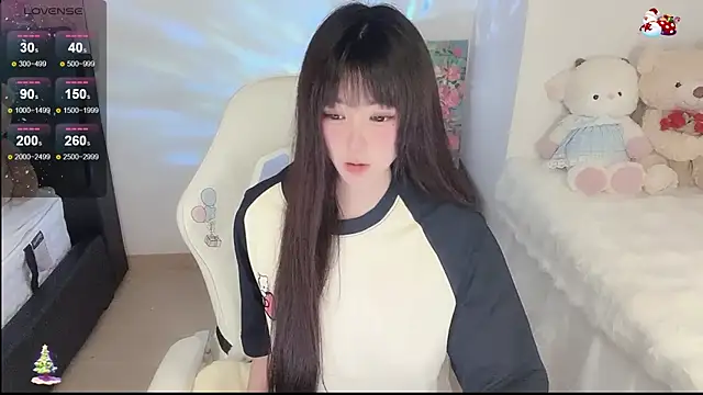 Milla-z online show from April 2026 03:35:02 PM