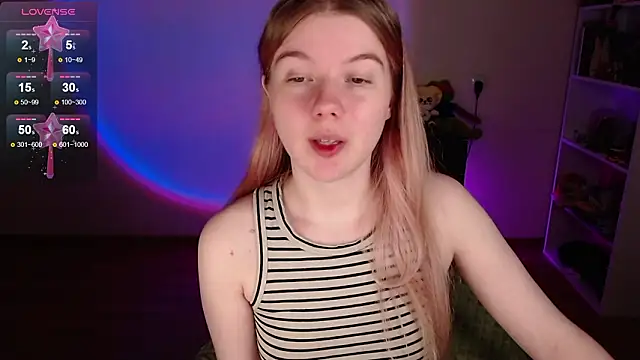 Strawberry juli online show from March 2026 02:39:02 AM