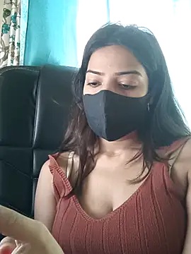 Snapshot of CRAZY__BITE chatting on October 2025 11:00:02 AM CRAZY BITE online show from October 2025 11:00:02 AM