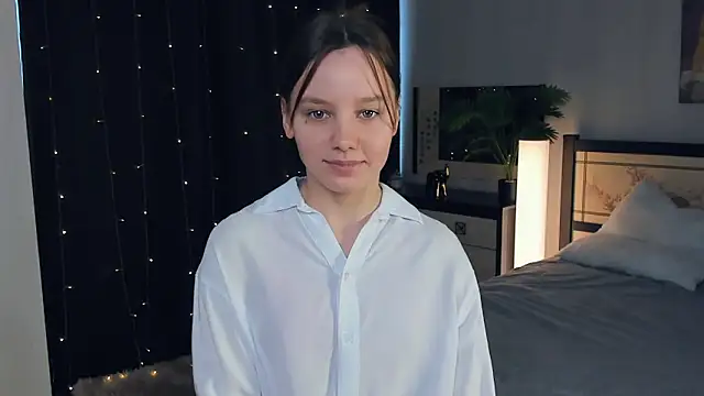 EdinaCordner online show from March 2025 08:05:01 AM