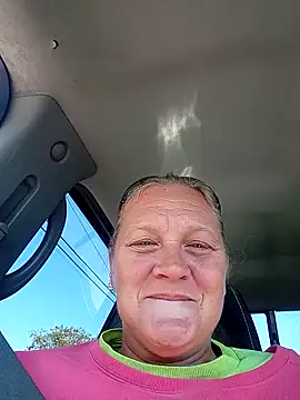 wetnwildforyou online show from November 2025 03:25:01 PM