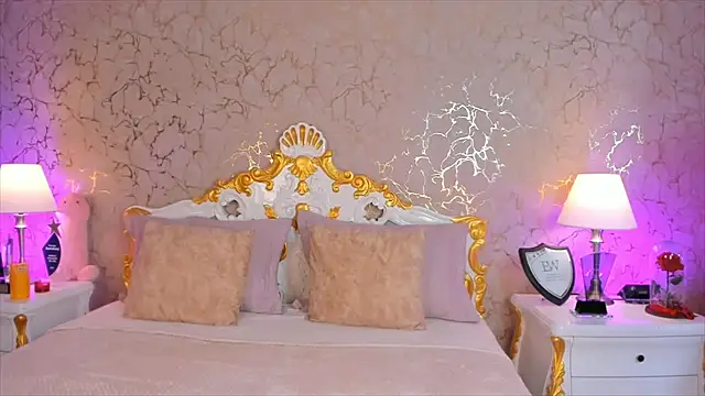 ScarlettWallace online show from November 2025 08:58:01 PM