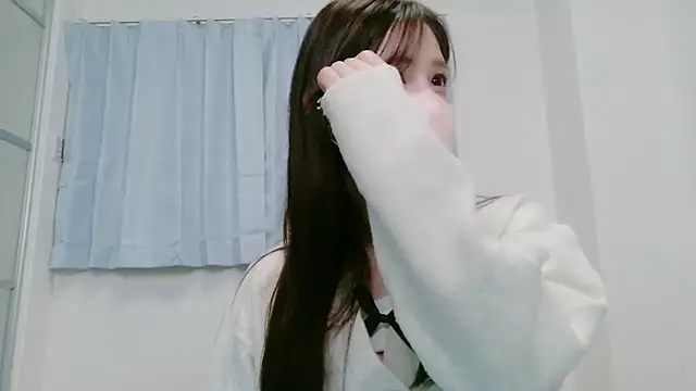 Snapshot of NANA_7 chatting on December 2025 01:11:02 AM NANA 7 online show from December 2025 01:11:02 AM