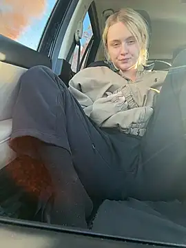 Snapshot of sluttypumpkin chatting on November 2025 08:30:02 PM sluttypumpkin online show from November 2025 08:30:02 PM