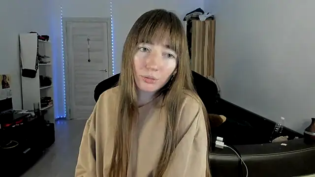 Snapshot of bekkawell chatting on November 2025 02:24:02 PM bekkawell online show from November 2025 02:24:02 PM