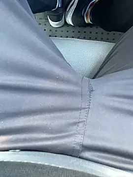 Smallcoco26 online show from March 2025 02:33:02 PM