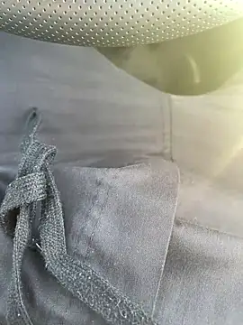 Smallcoco26 online show from March 2025 03:21:01 PM