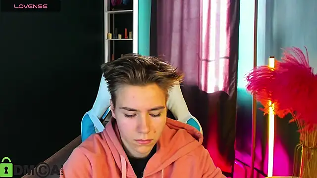 Jean Wilsons online show from March 2025 11:01:02 AM