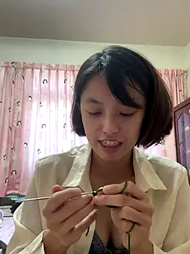 ladypaggy online show from November 2025 08:05:02 AM