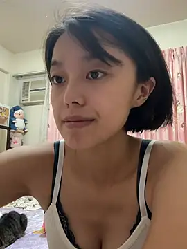 Snapshot of ladypaggy chatting on May 2026 01:49:01 PM ladypaggy online show from May 2026 01:49:01 PM