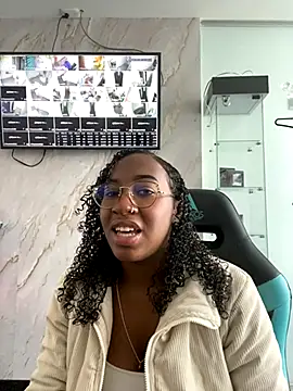 Qeen blackk online show from September 2025 08:19:01 PM