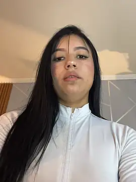 i sabella 25 online show from April 2026 05:44:02 AM