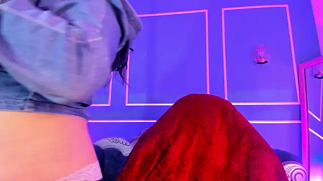 TaraTaylorr online show from January 2026 02:47:01 AM