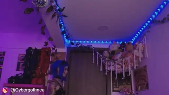  mollycrystal online show from March 2026 07:02:01 AM