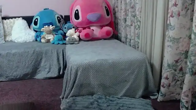 Maddison Summer online show from April 2026 09:59:01 PM