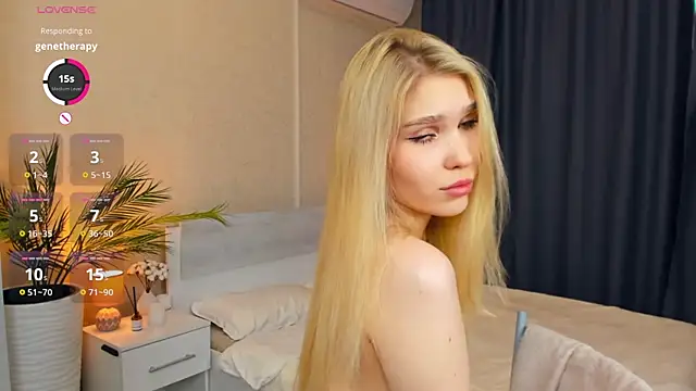 Snapshot of mae_barbiee chatting on March 2025 03:51:02 AM mae barbiee online show from March 2025 03:51:02 AM