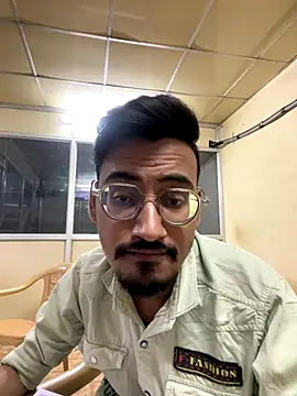 Snapshot of hypersexdriveboi chatting on December 2025 03:29:01 PM hypersexdriveboi online show from December 2025 03:29:01 PM