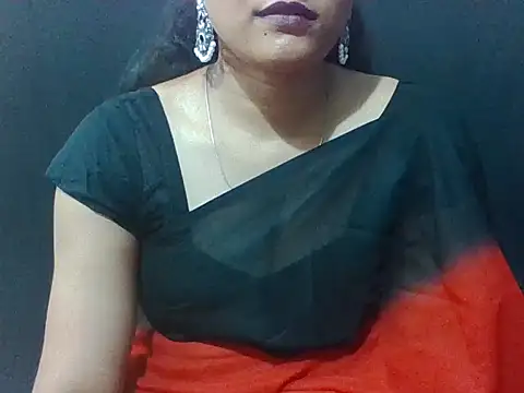 Snapshot of sugandha_bhabhi chatting on June 2026 05:11:02 PM sugandha bhabhi online show from June 2026 05:11:02 PM