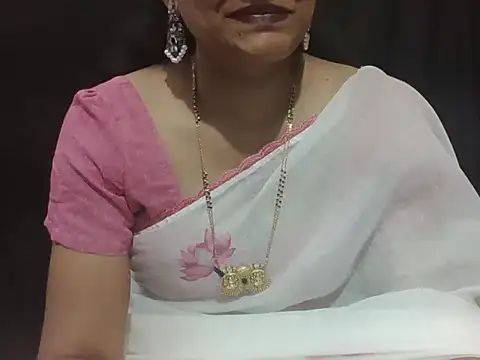 Snapshot of sugandha_bhabhi chatting on July 2026 05:39:01 PM sugandha bhabhi online show from July 2026 05:39:01 PM