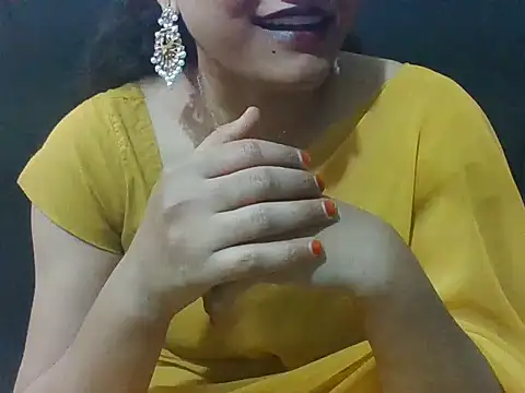 Snapshot of sugandha_bhabhi chatting on July 2026 05:06:02 PM sugandha bhabhi online show from July 2026 05:06:02 PM