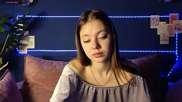 meow mellie online show from October 2025 04:44:02 AM