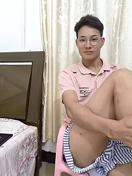 Snapshot of Dannyhobb chatting on February 2025 01:25:02 PM Dannyhobb online show from February 2025 01:25:02 PM