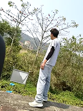 Snapshot of Dannyhobb chatting on March 2025 03:12:01 AM Dannyhobb online show from March 2025 03:12:01 AM