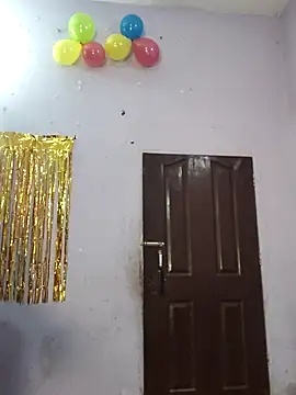 Snapshot of mens_weakness chatting on November 2025 04:29:01 PM mens weakness online show from November 2025 04:29:01 PM