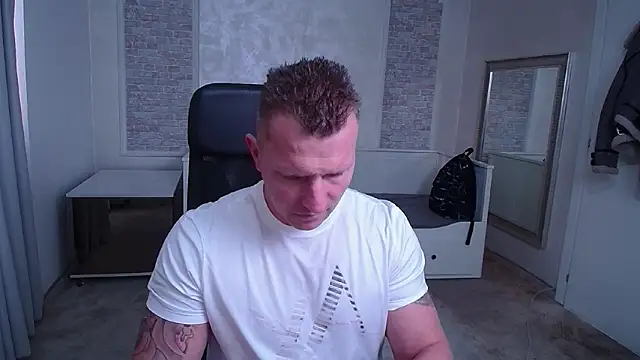 RomeoMalcolm online show from March 2025 05:11:02 AM