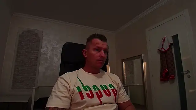 RomeoMalcolm online show from March 2025 05:28:02 AM