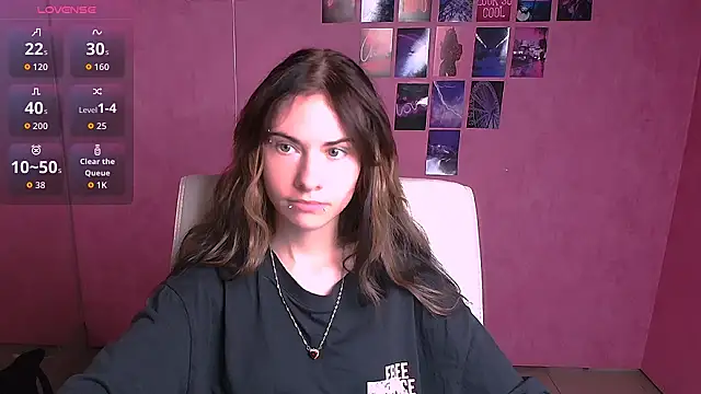 Fiona Night online show from June 2026 05:19:02 AM